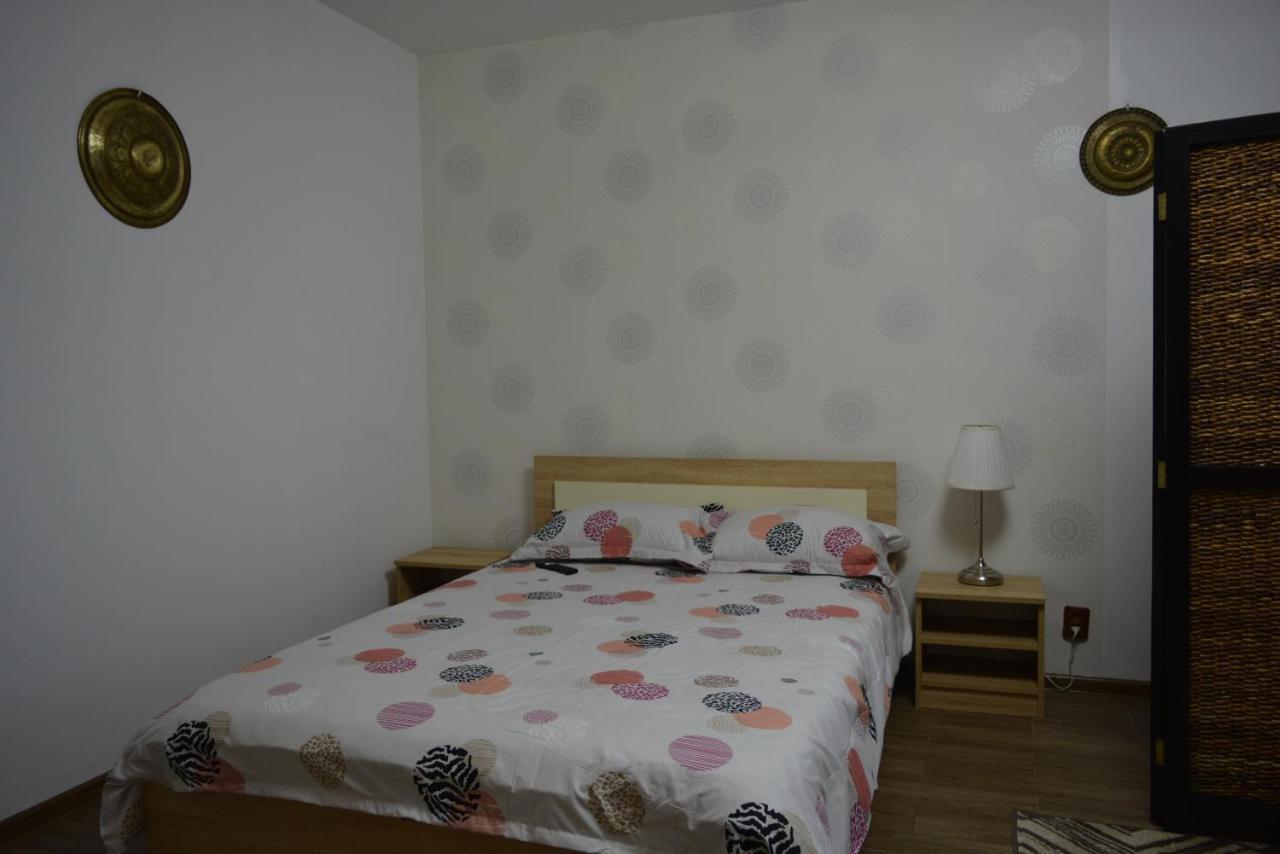 Studio Agatha 26 Bukares Bagian luar foto