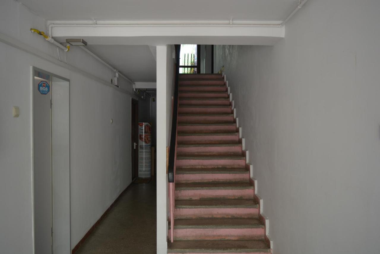 Studio Agatha 26 Bukares Bagian luar foto